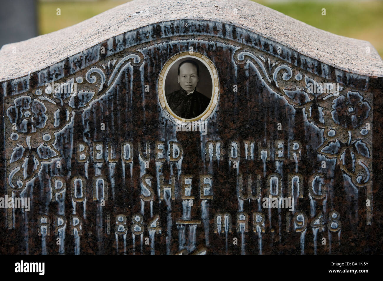 Tombstones Angelus Rosedale Cemetery Los Angeles California United