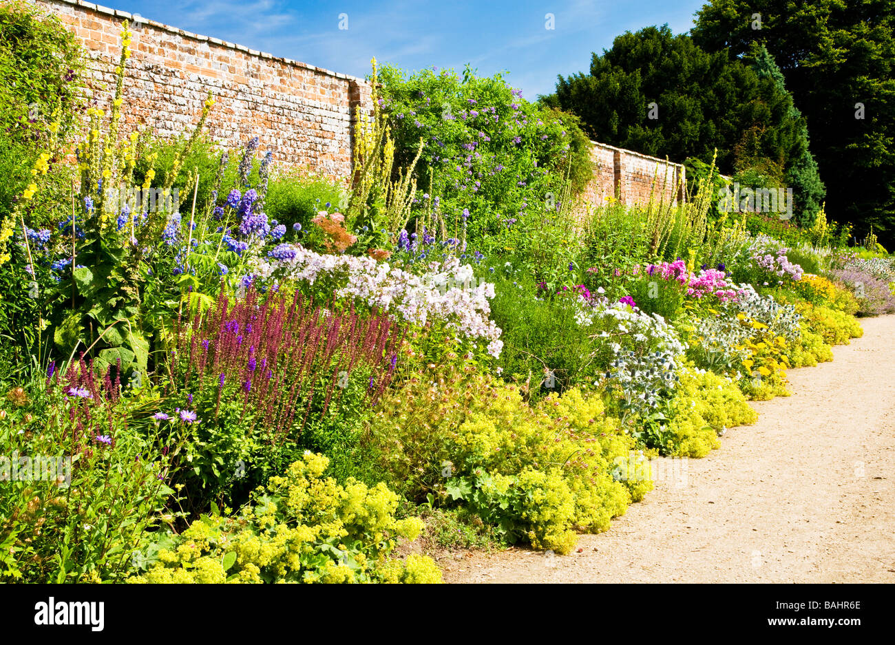 Herbaceous border at Waterperry Gardens, Wheatley, Oxfordshire,Oxon, England, UK Stock Photo