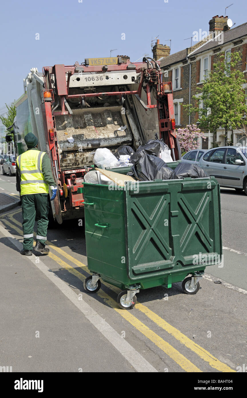 Refuse collector hires stock photography and images Alamy