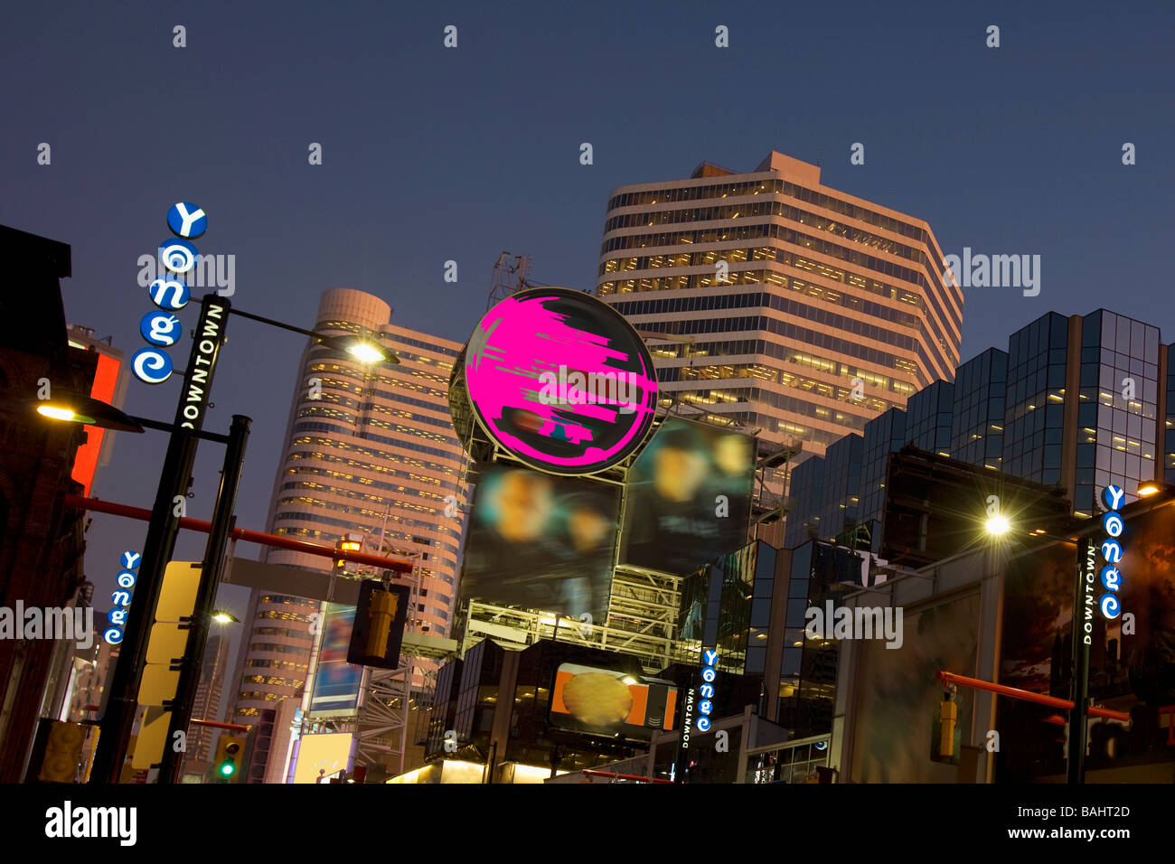 Yonge street at Dundas Square, Toronto, Ontario, Canada Stock Photo Alamy