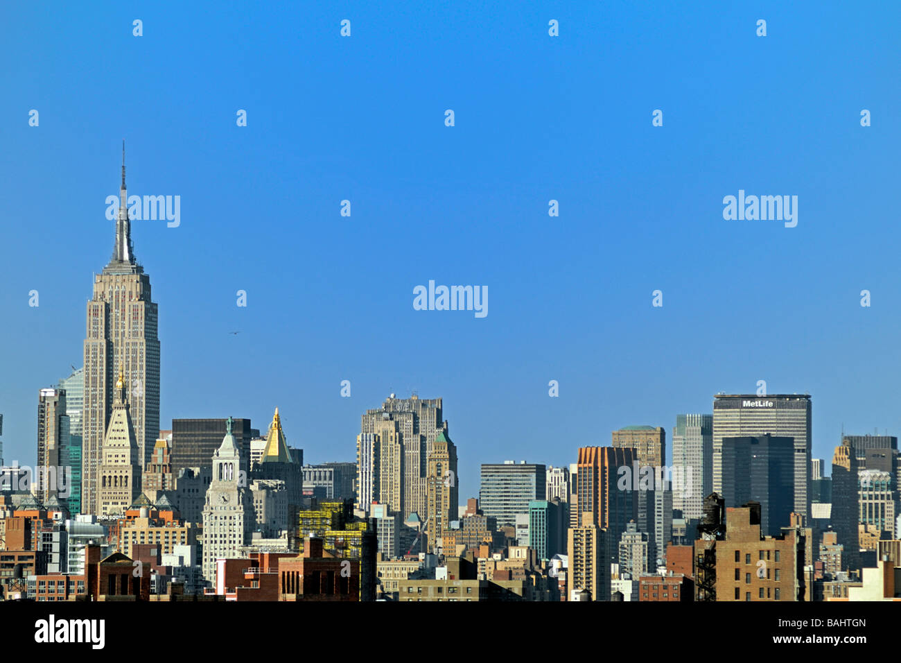 new york city skyline from brooklyn bridge Stock Photo Alamy