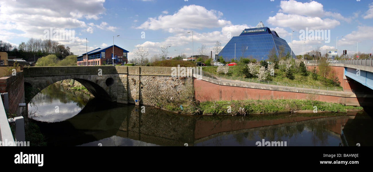 England Cheshire Stockport Town Centre River Mersey Co Operative Bank Pyramid panoramic Stock Photo