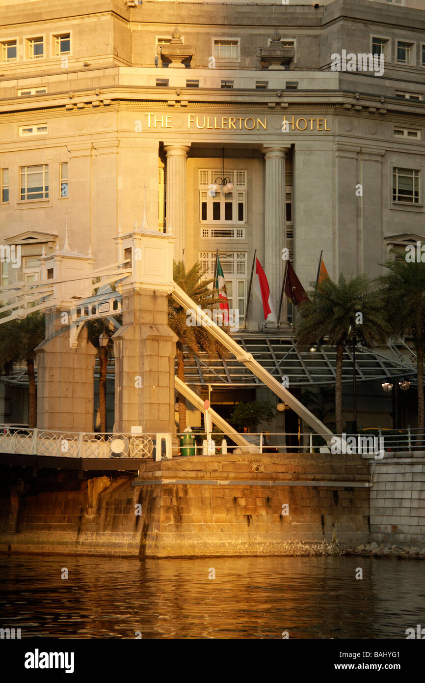 Fullerton Hotel and Singapore River Singapore Stock Photo