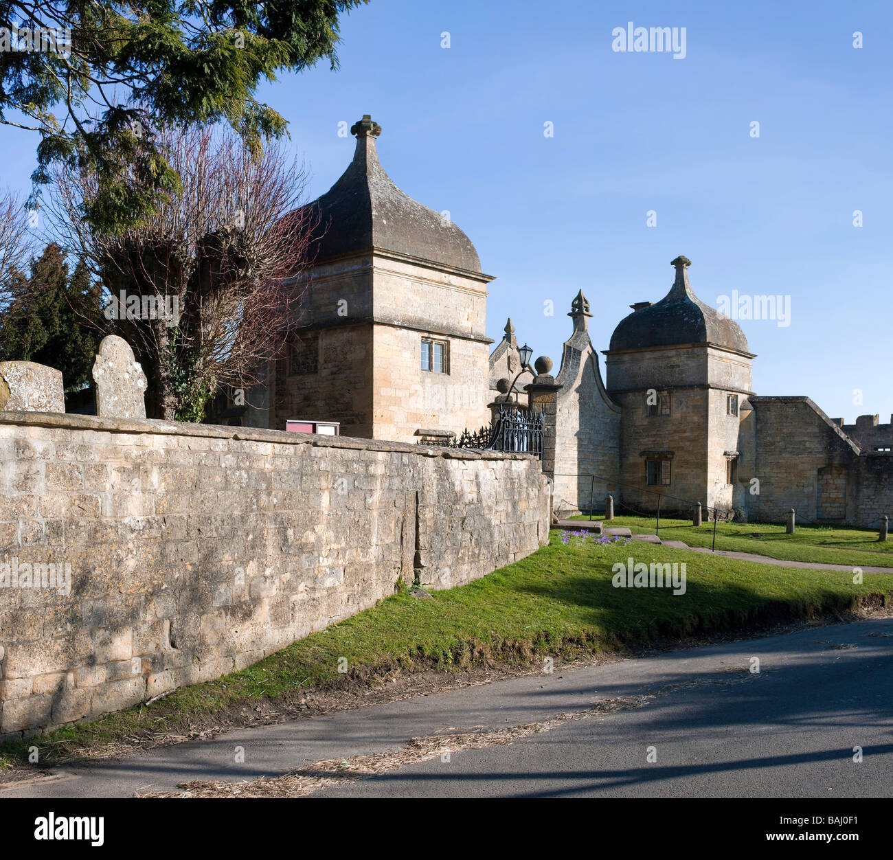 the old church and entrance to the manor house chipping campden in the cotswolds Stock Photo