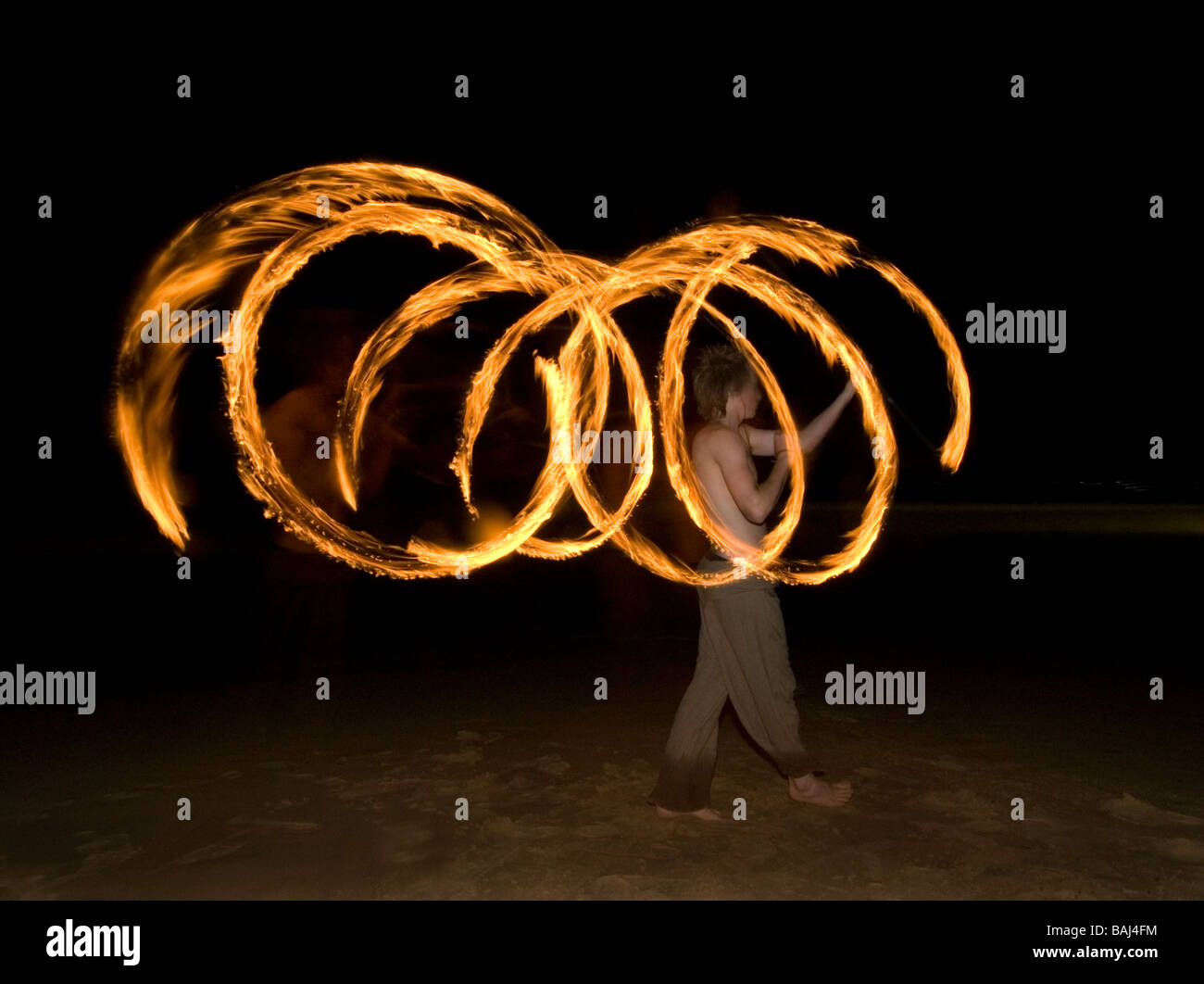 Polynesia fire dancing hires stock photography and images Alamy