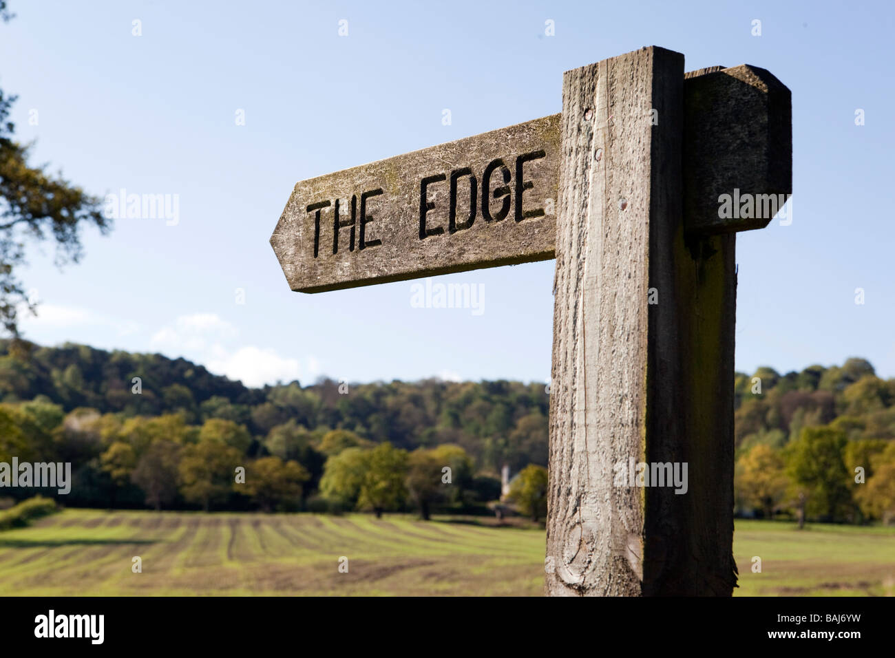 UK England Cheshire Alderley Edge public footpath sign at stile to the edge Stock Photo