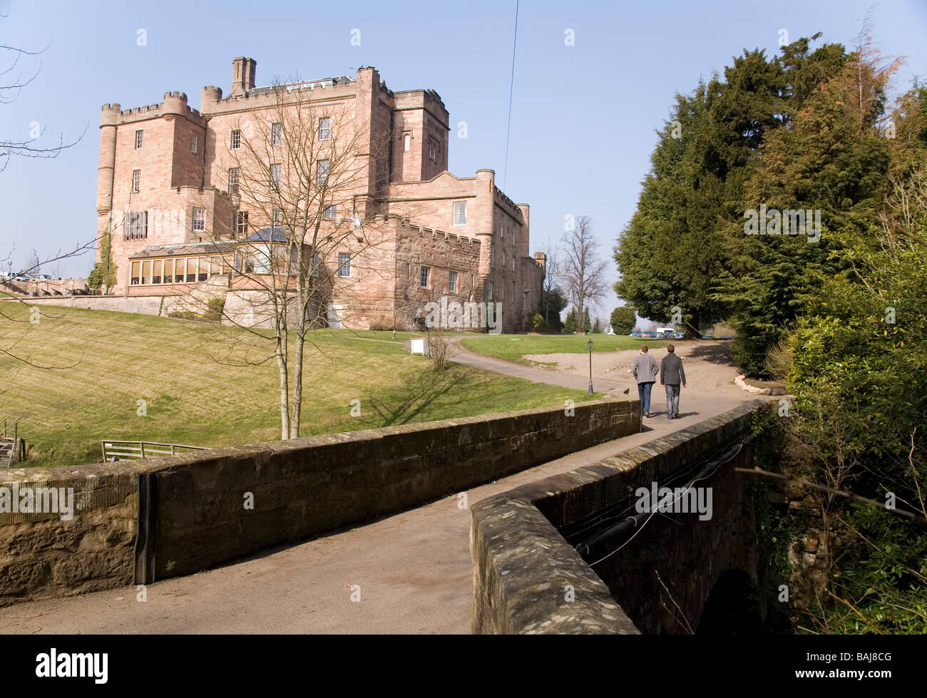 Dalhousie Castle in Dalkeith on sunny day Stock Photo Alamy
