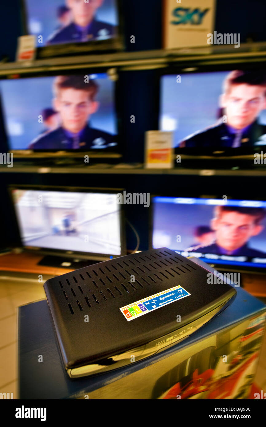 Mando Universal Sin Programar Mando A Distancia Universal VINABTY Para Strong SRT 82 Deceder DVB-T2 - Reemplazo Original Accesorios Decodificador Tdt
