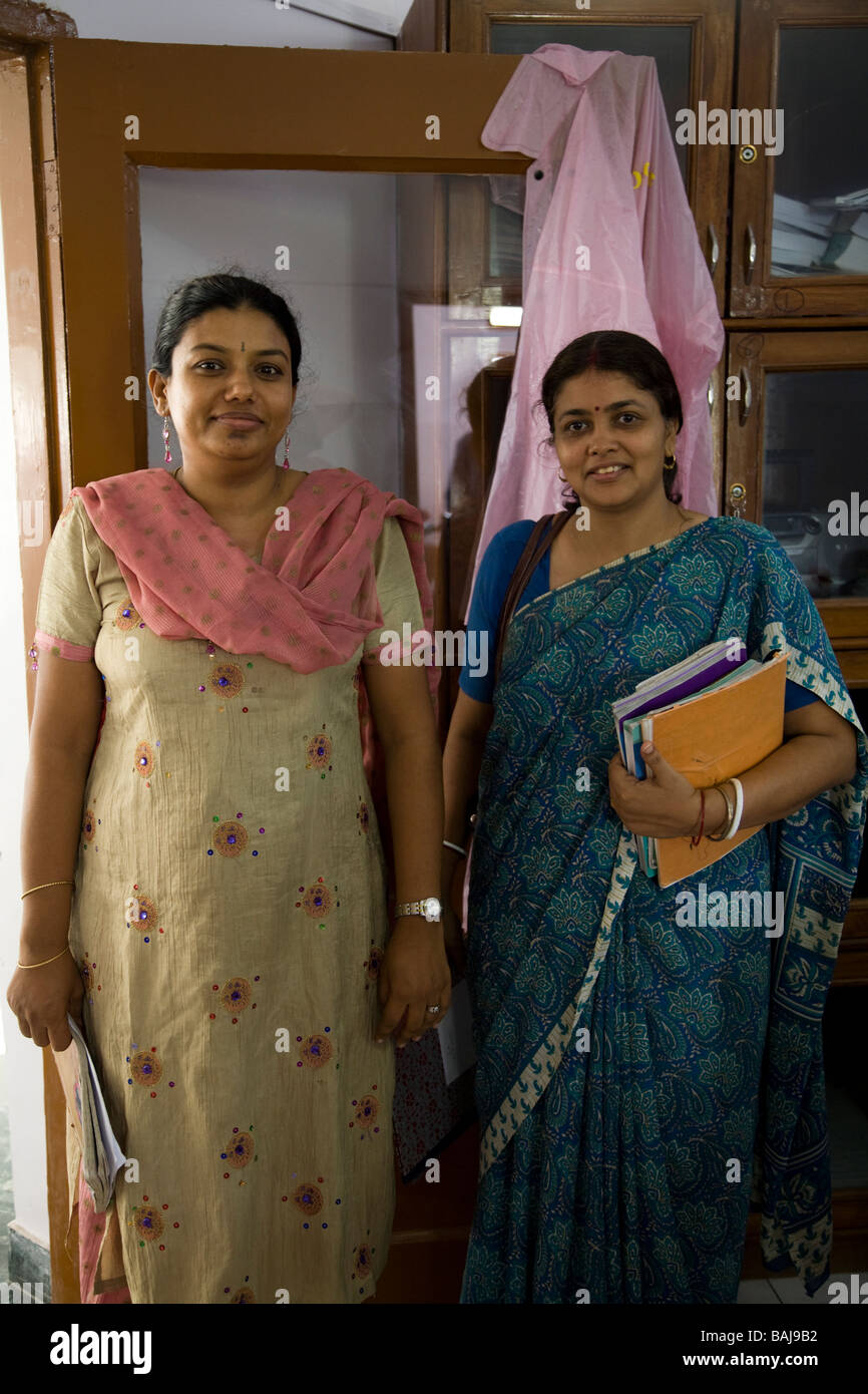 Women teachers in female staffroom hi-res stock photography and images ...