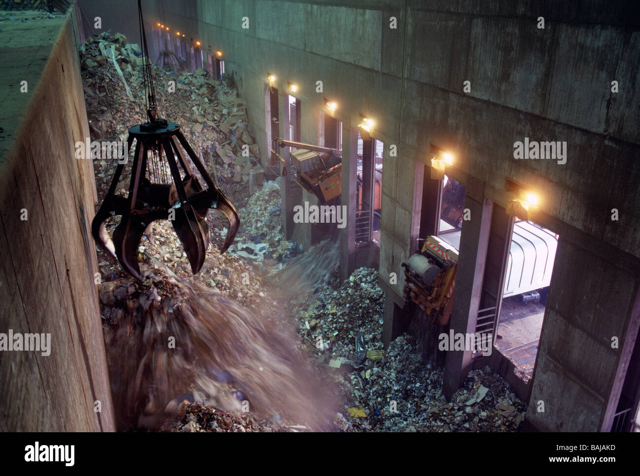 TRASH COLLECTION DISTRIBUTION FACILITY EAST BERLIN EAST FORMER GERMANY