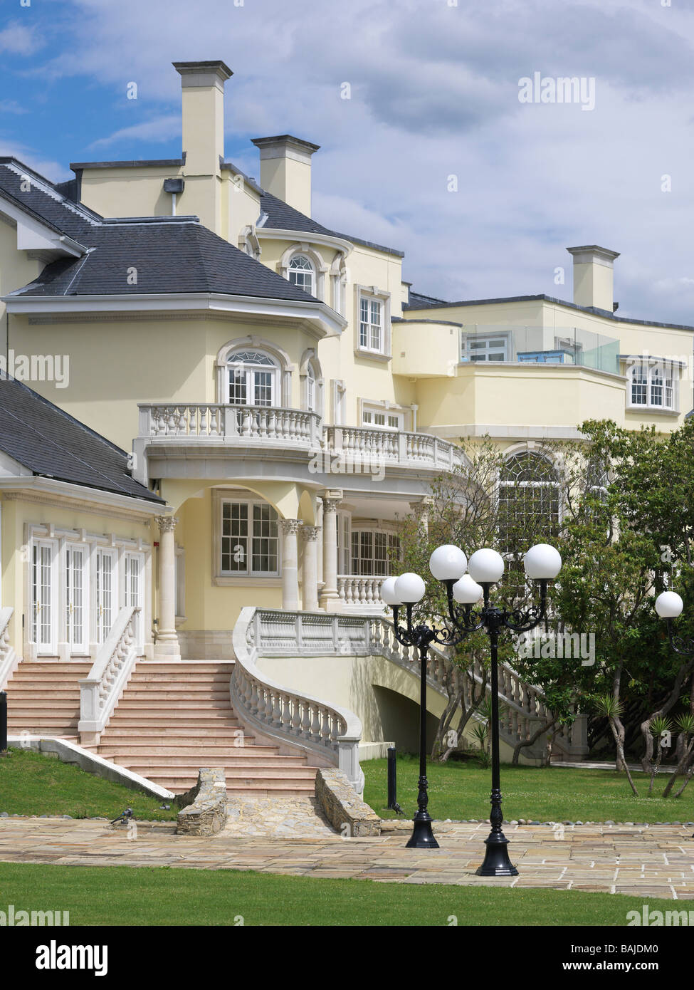 Updown Court, Windlesham, United Kingdom, 2008 Stock Photo Alamy