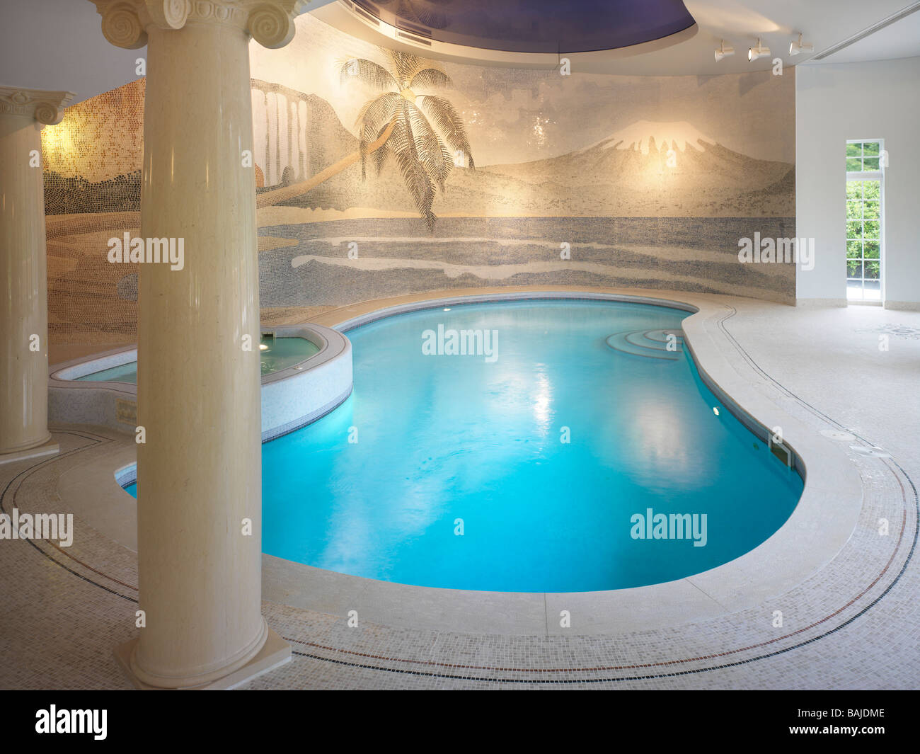 UPDOWN COURT, JOHN B. SCHOLZ, WINDLESHAM, UNITED KINGDOM Stock Photo