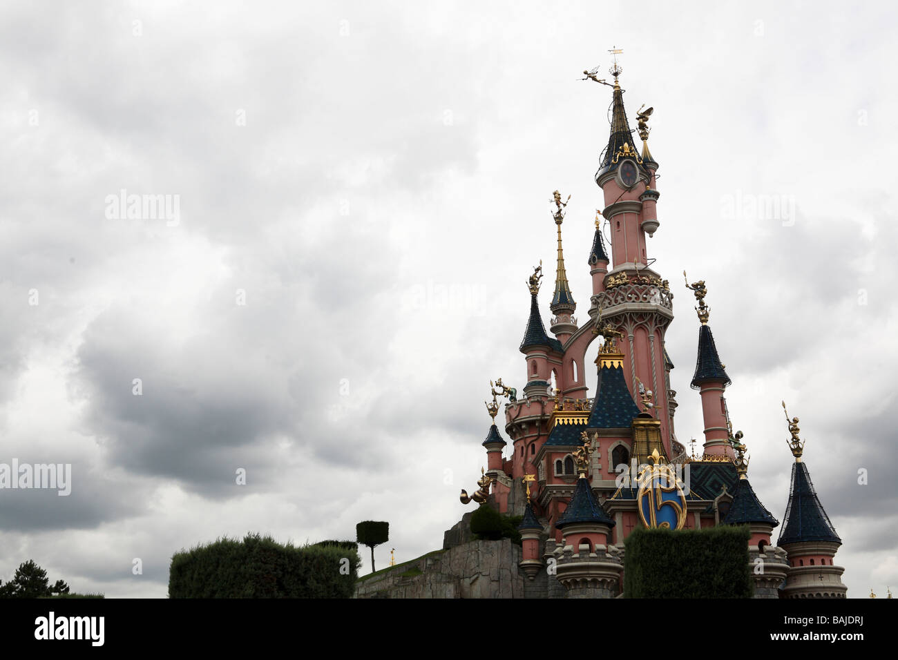 France Paris Euro Disney Sleeping Beauty Castle In Fantasyland Stock Photo Alamy