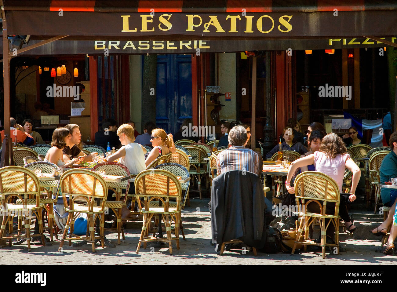 France, Paris, Quartier Latin, Place de la Sorbonne, terrace of Les