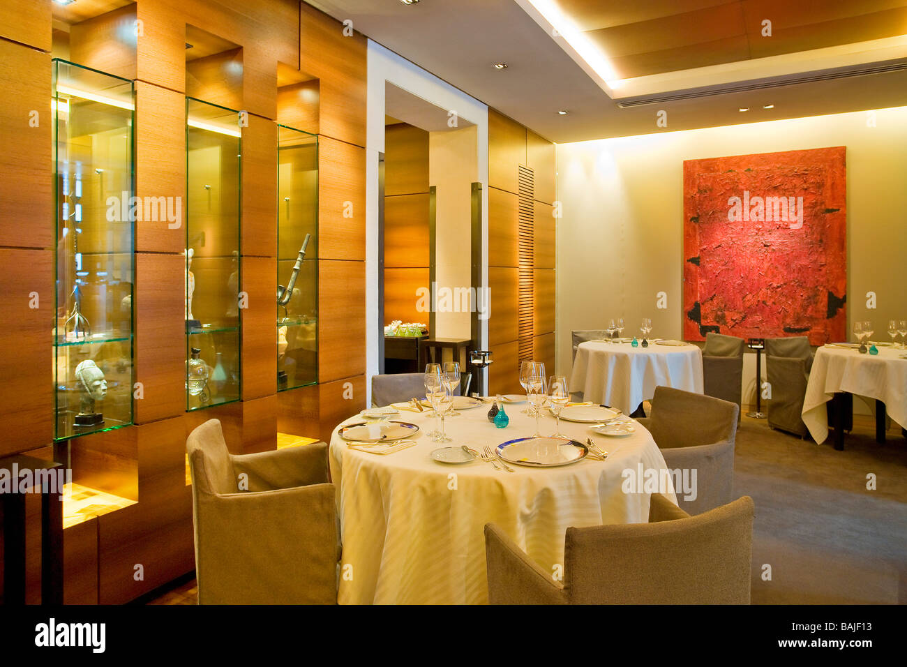 Savoy restaurant hi-res stock photography and images - Alamy