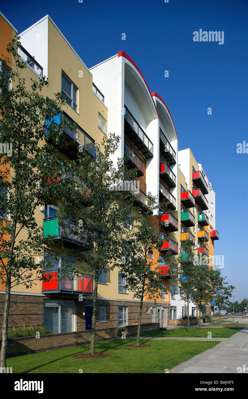 GREENWICH MILLENNIUM VILLAGE, JOHN ROBERTSON ARCHITECTS, LONDON, UNITED