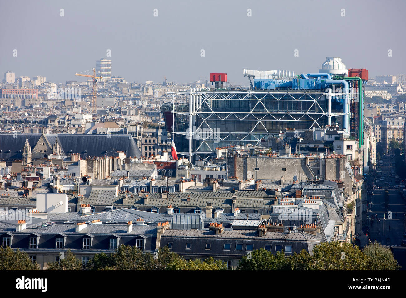 France, Paris,  Pompidou Centre or  Beaubourg by architects Renzo Piano, Richard Rogers and Gianfranco Franchini Stock Photo