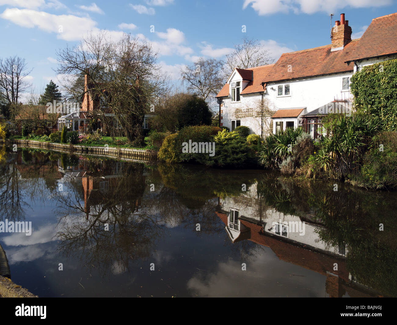 houses river property real estate Stock Photo Alamy