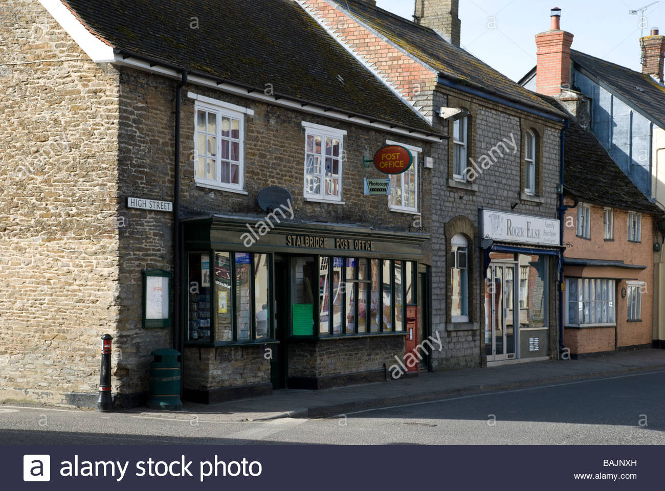 Local Community Centre High Resolution Stock Photography and Images Alamy