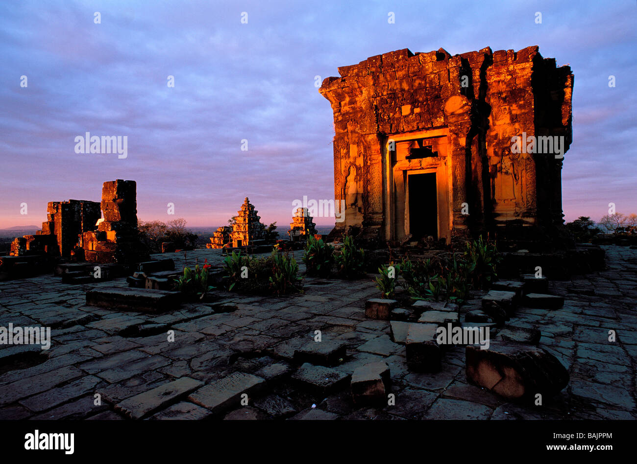 Cambodia, Siem Reap Province, Angkor site listed as World Heritage by UNESCO, Phnom Bakheng Temple at daybreak Stock Photo