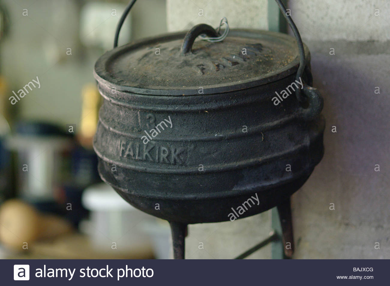 Traditional iron African COOKING POT South Africa metal ...