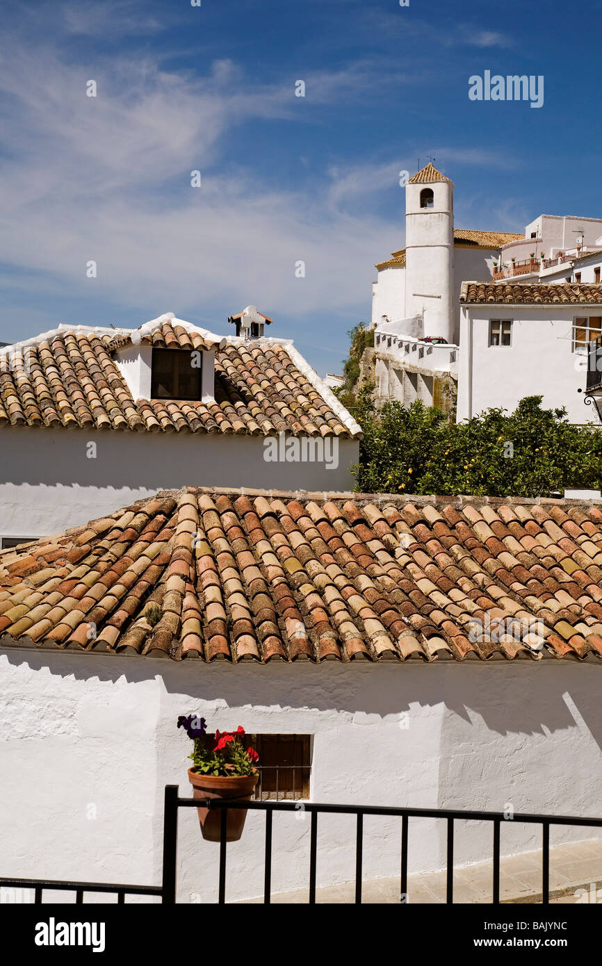 Typical Street and Houses in the White Village of Zahara de la Sierra ...