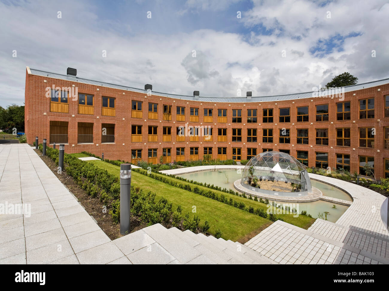 SANGER BUILDING BRYANSTON SCHOOL, HOPKINS ARCHITECTS, BLANDFORD