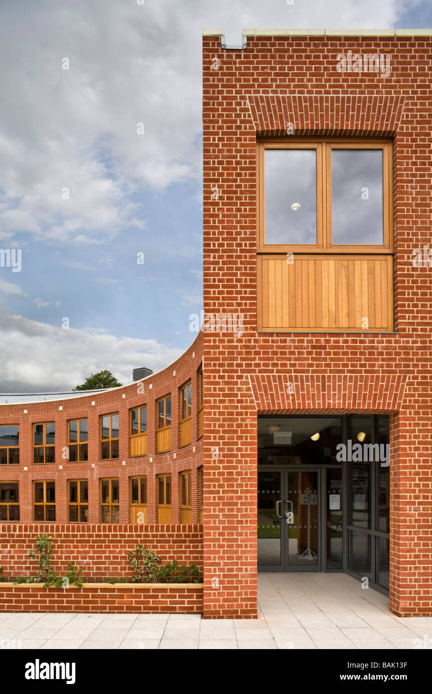 SANGER BUILDING BRYANSTON SCHOOL, HOPKINS ARCHITECTS, BLANDFORD