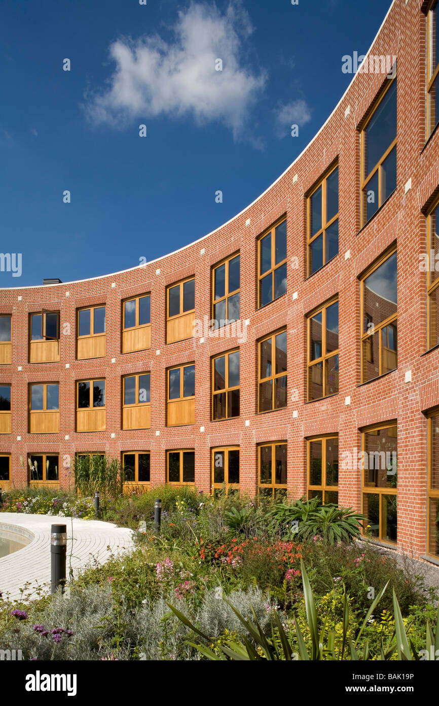 SANGER BUILDING BRYANSTON SCHOOL, HOPKINS ARCHITECTS, BLANDFORD