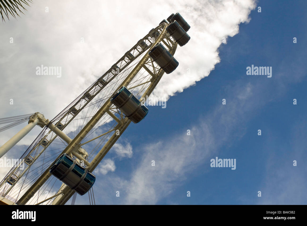 Singapore, Singapore Flyer Observation Wheel Stock Photo Alamy