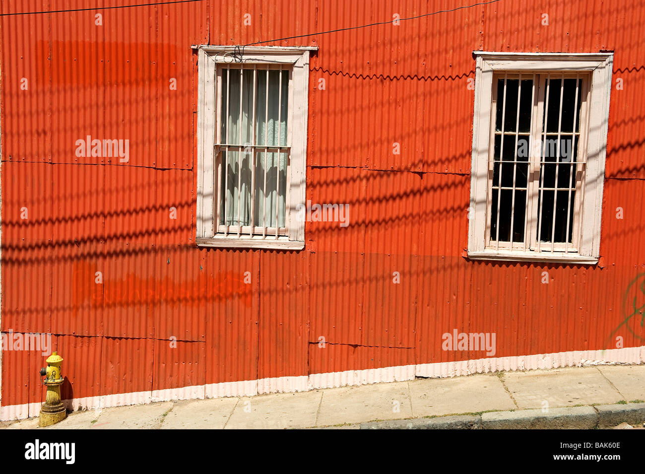 Sheet metal facades hi-res stock photography and images - Alamy