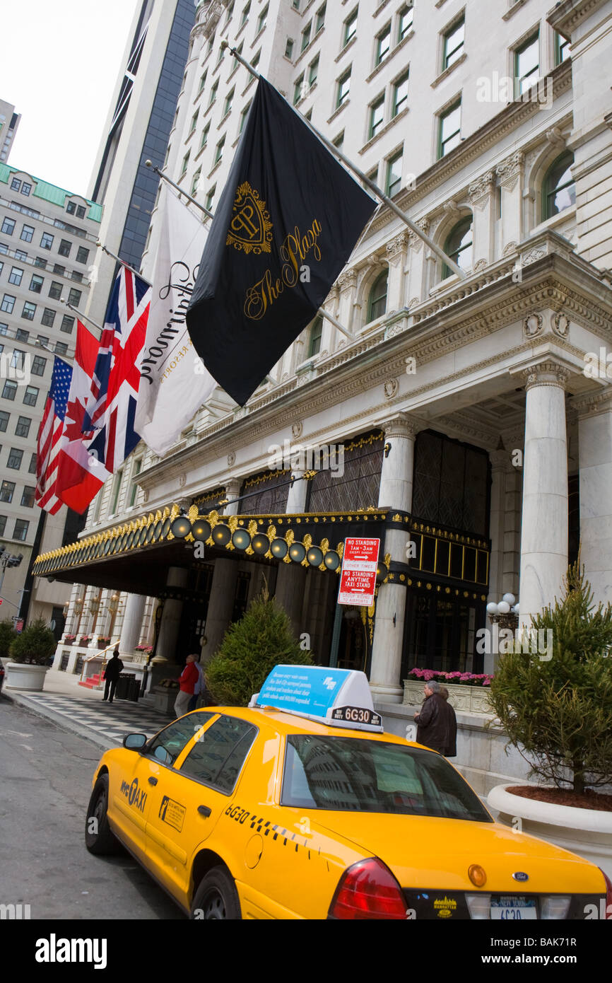 Plaza Hotel and Yellow Cab New York City Stock Photo