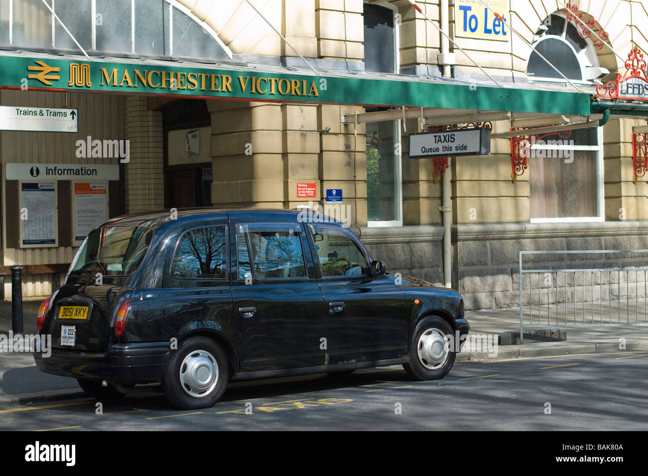 Taxi Cab at Manchester Victoria Station Stock Photo