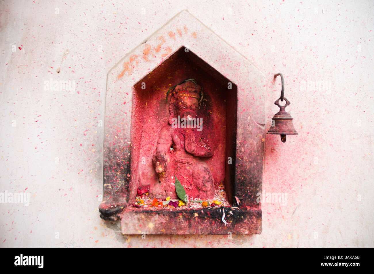 Hindu home shrine hi-res stock photography and images - Alamy