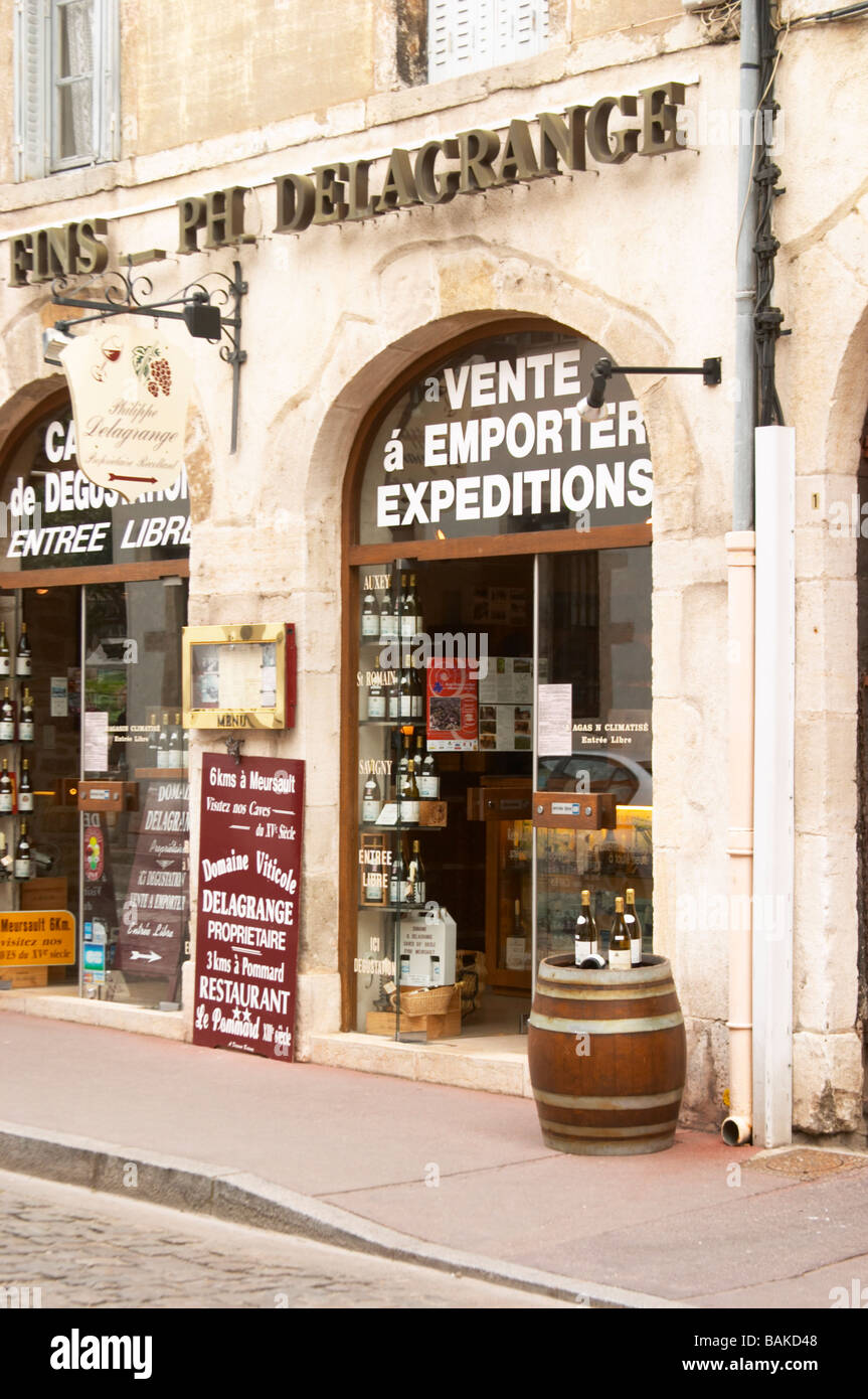 wine shop ph delagrange beaune cote de beaune burgundy france Stock