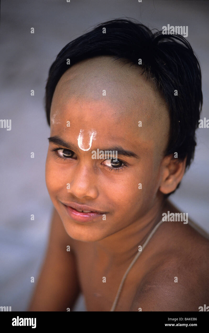 India, Tamil Nadu State, Kanchipuram, portrait of young brahmin boy Stock Photo - Alamy India, Tamil Nadu State, Kanchipuram, portrait of young brahmin boy Stock Photo - Alamy