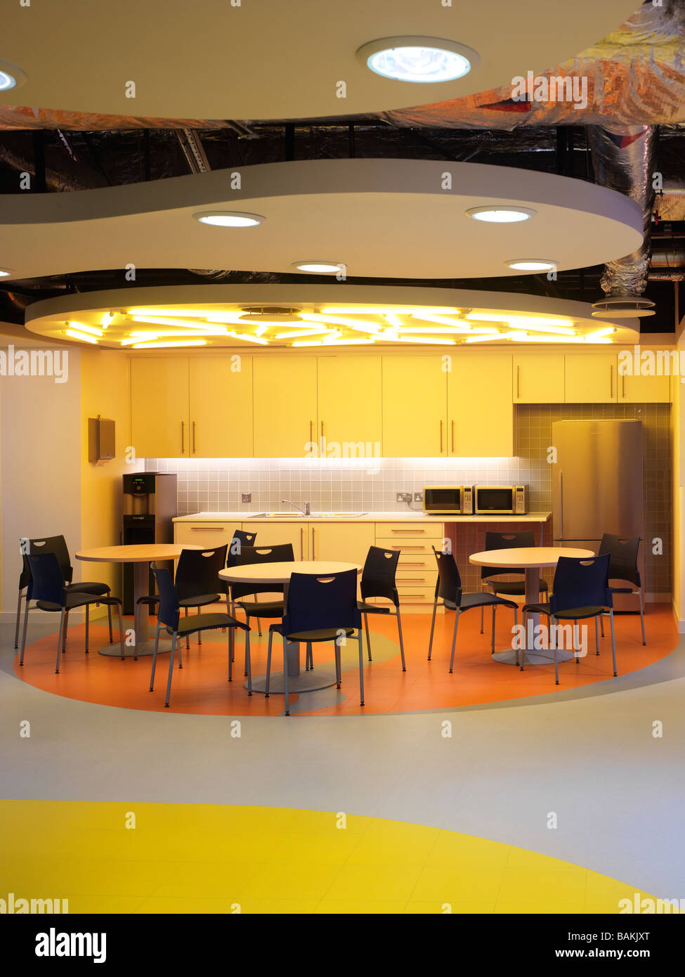 S SE PLACE visual data 8