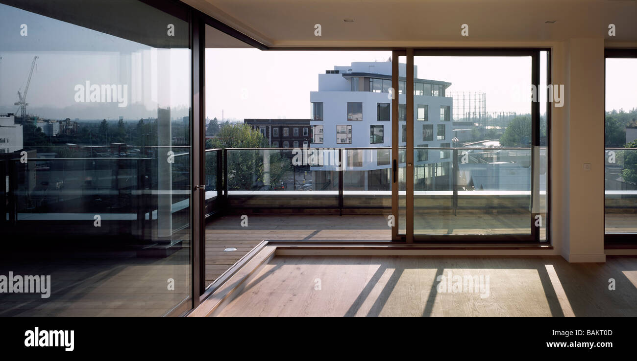 PORTOBELLO DOCK PORTOBELLO LOFTS, STIFF AND TREVILLION ARCHITECTS