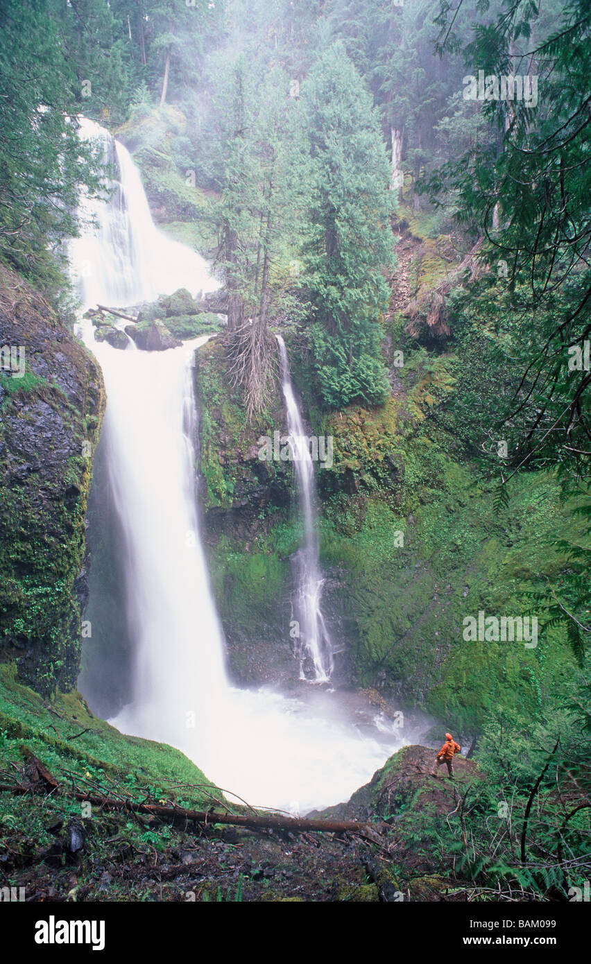 Cascade Type Waterfall High Resolution Stock Photography and Images - Alamy
