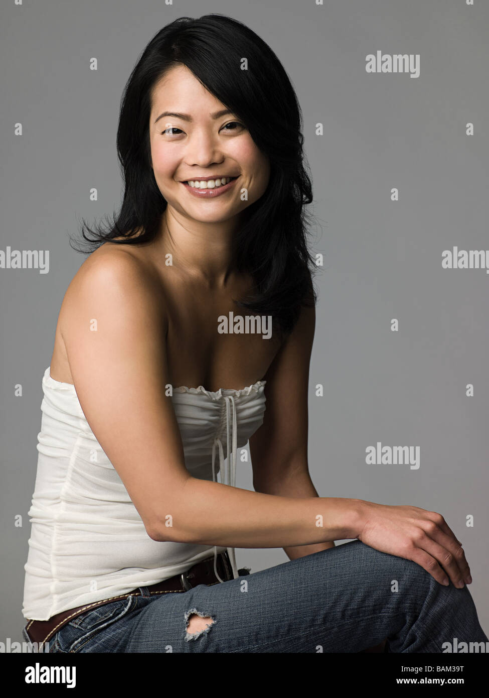Woman chinese portrait hi-res stock photography and images - Alamy