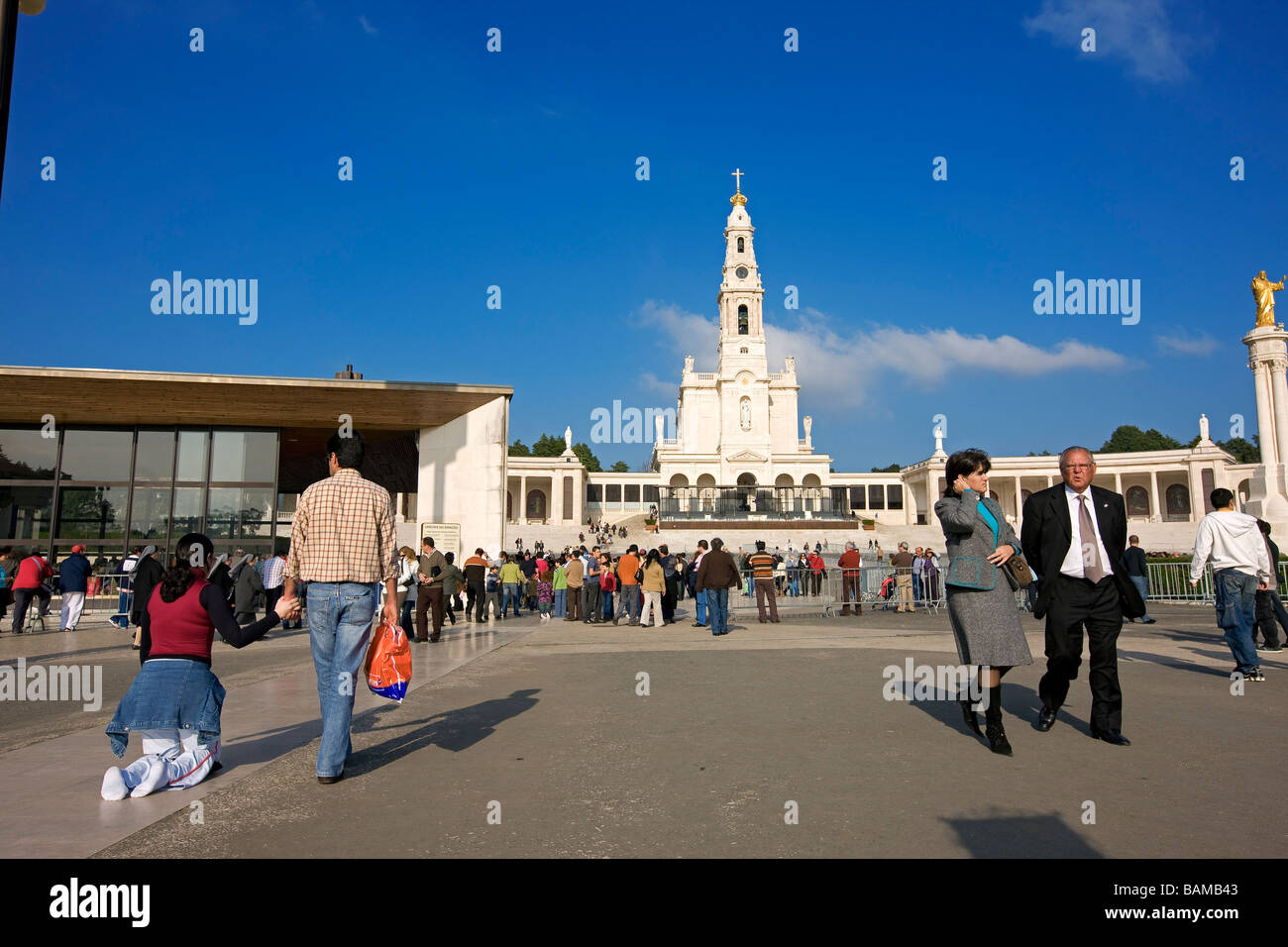 Portugal, Beira Littoral Province, Fatima, basilica built on the place of the vision of the Blessed Virgin Mary in 1917 Stock Photo