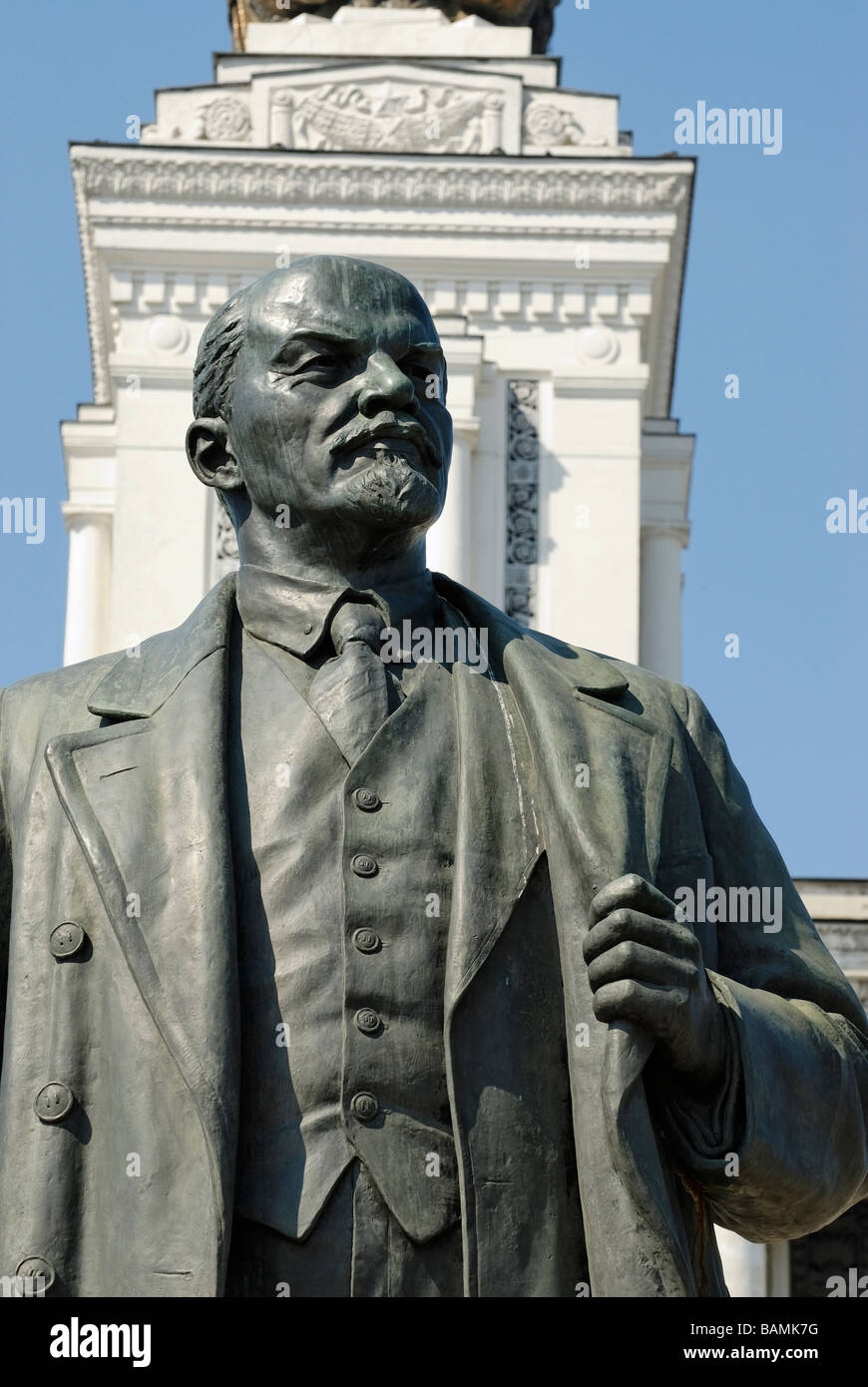 Statue of Lenin at front of the central pavilion on VVTs Moscow Russia Stock Photo