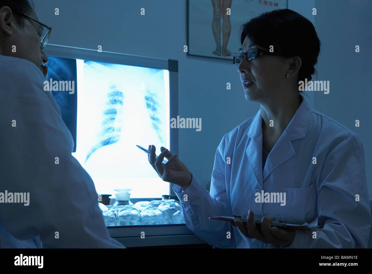 Doctors Discussing XRays Stock Photo Alamy