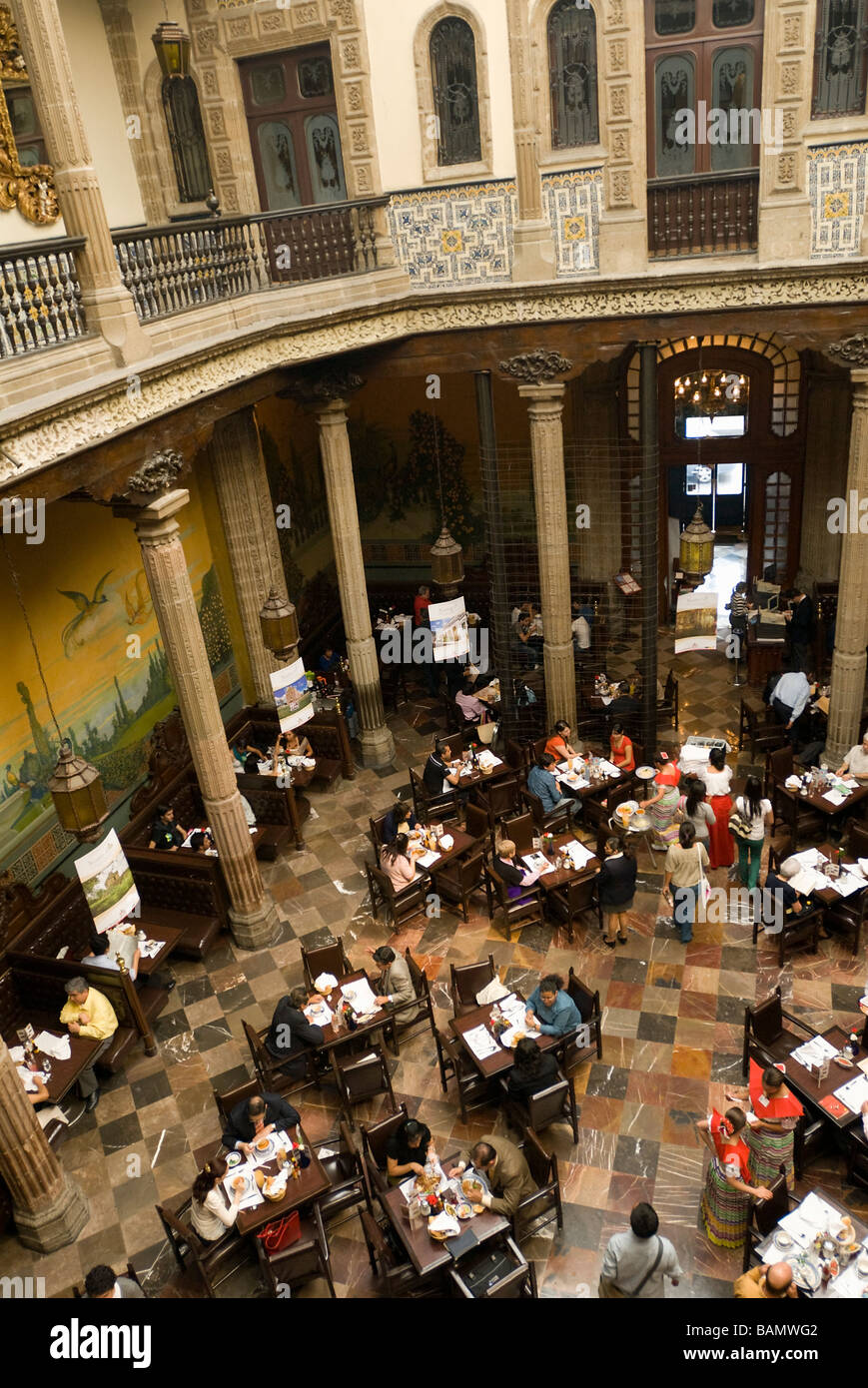 Sanborn's restaurant in Casa de Los Azulejos (The House of Tiles