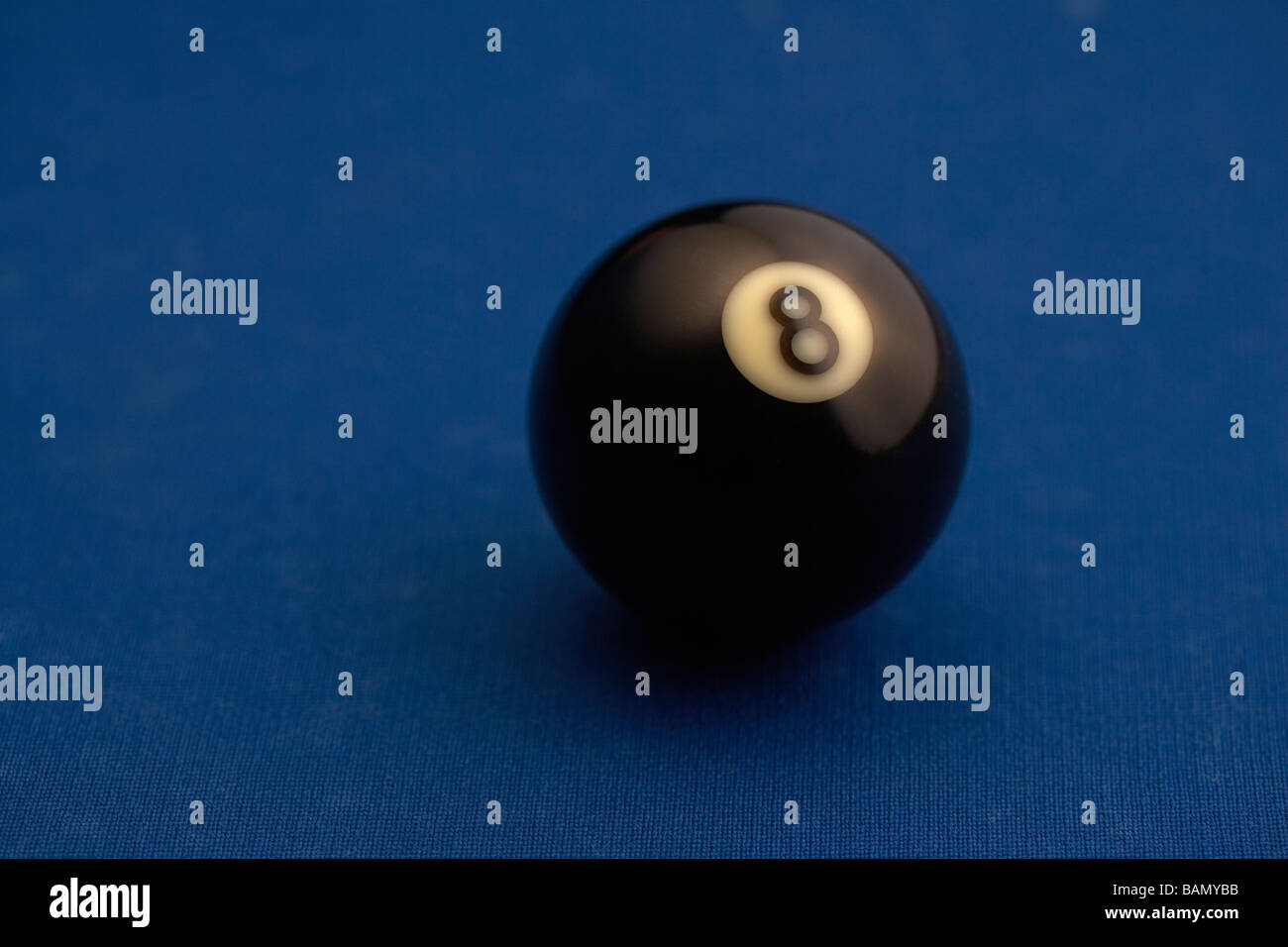 The eight ball - billiards concepts Stock Photo - Alamy