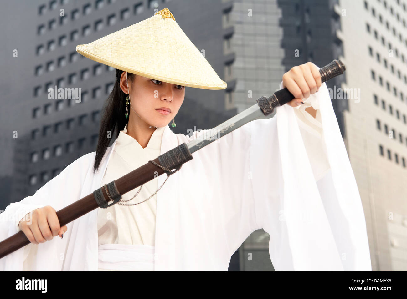 Chinese woman straw hat hi res stock photography and images Page 12 Alamy