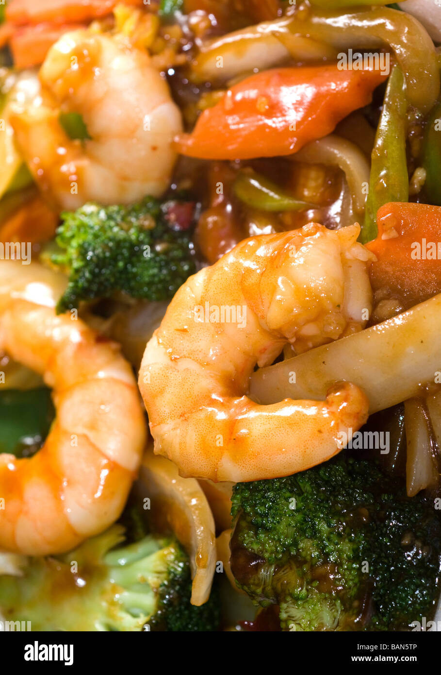 chinese food jumbo shrimp mixed vegetables Stock Photo - Alamy