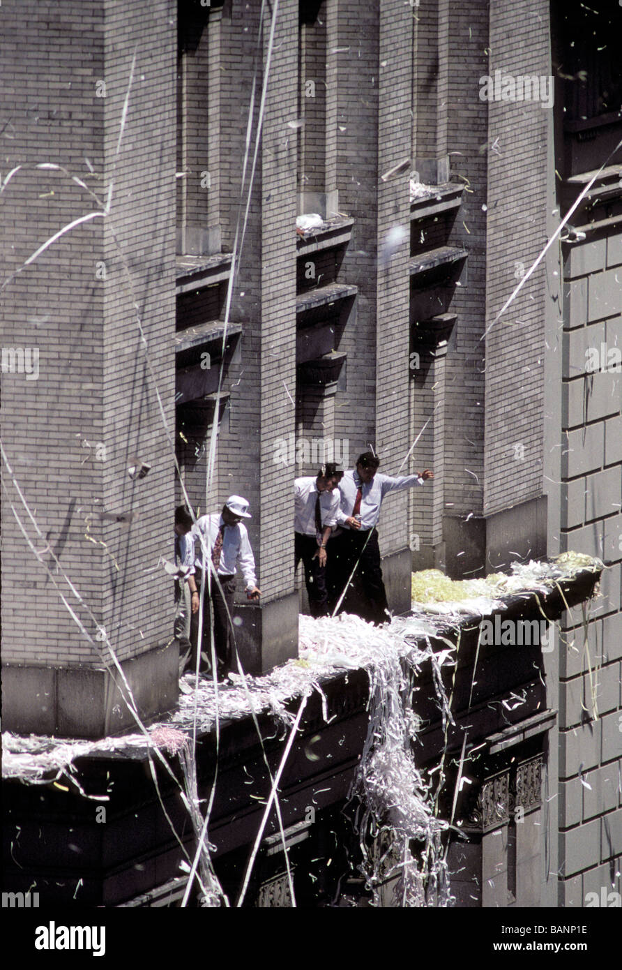 NOT 982798 TICKER TAPE PARADE HOME 10 JUNE 1991 CANYON OF HEROS
