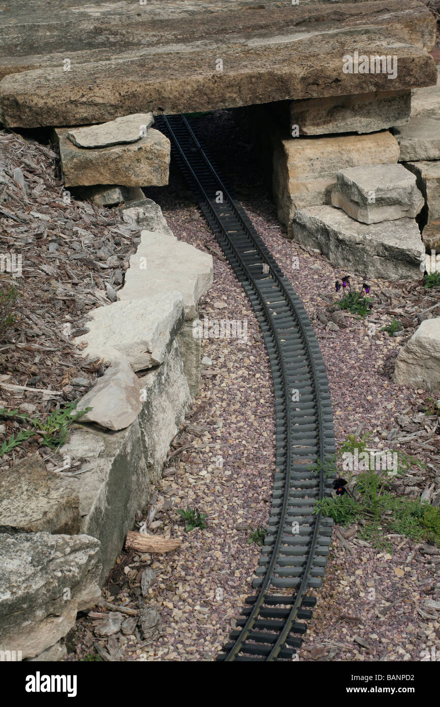 Model railroad track The Max and Helen Guernsey Childrens Garden