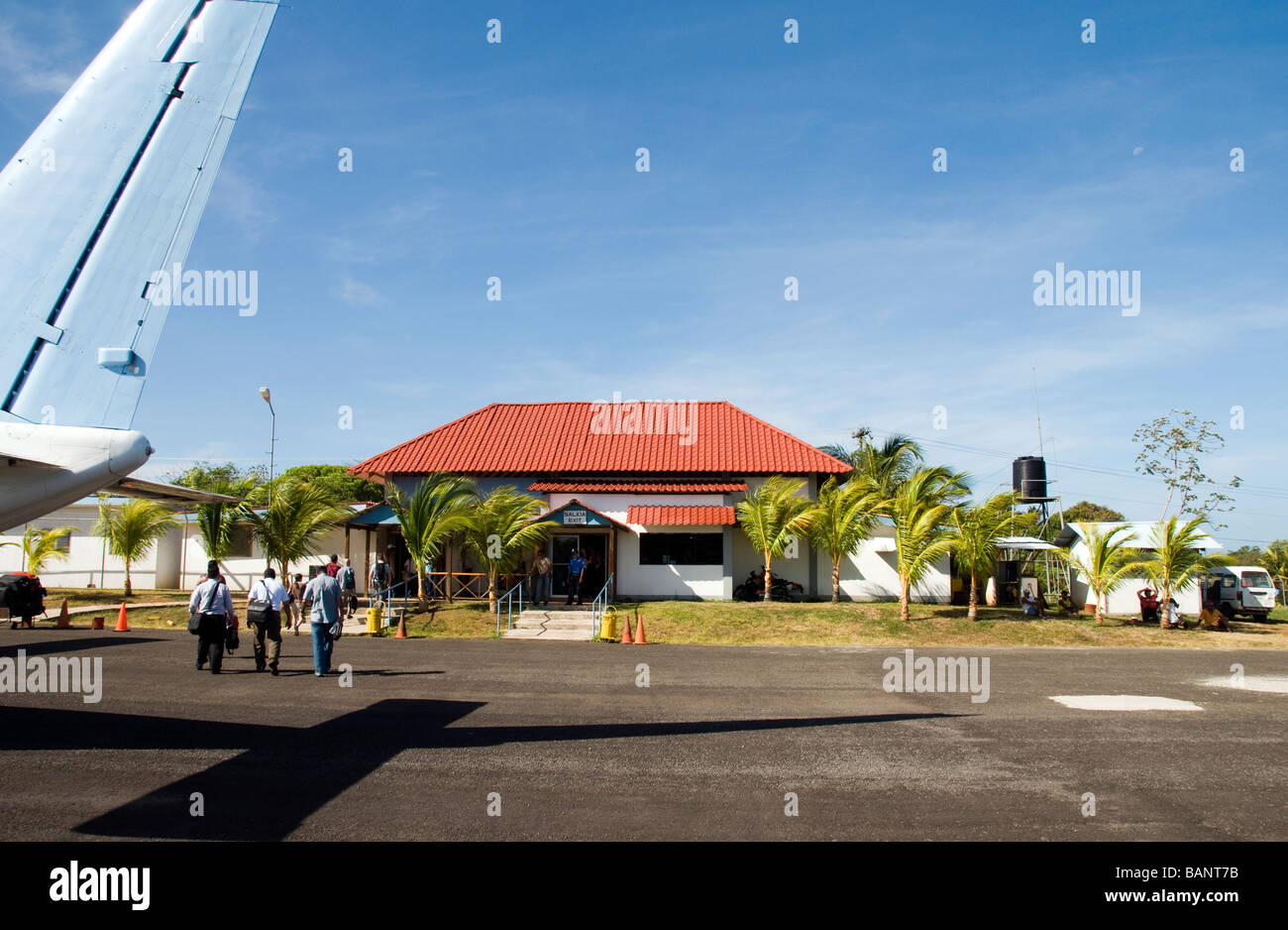 Corn island airport hires stock photography and images Alamy